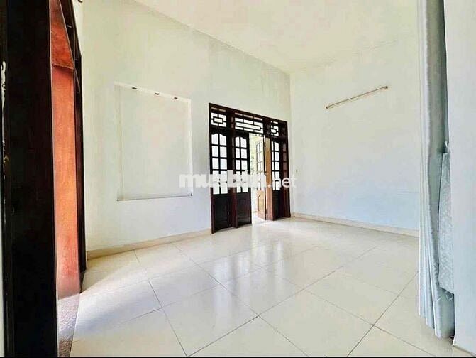 MẶT BẰNG KD 2 TẦNG MT LOSEBY, DT 300M2 NGANG 15M
