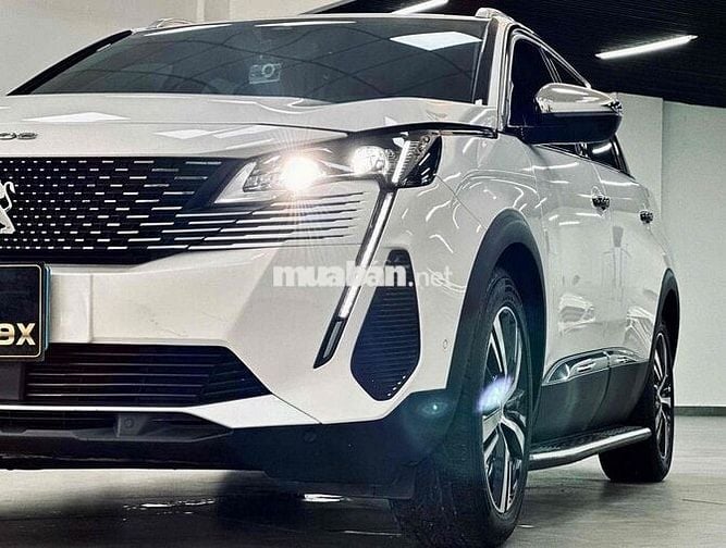 𝐏𝐞𝐮𝐠𝐞𝐨𝐭 5008 𝐀𝐥𝐥𝐮𝐫𝐞 𝟏.𝟔𝐀𝐓 𝐓𝐮𝐫𝐛𝐨 Model 2023