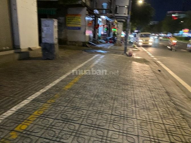 Cho thuê nhà mặt tiền Hồng Bàng, P.16, Q.11 giá 24tr