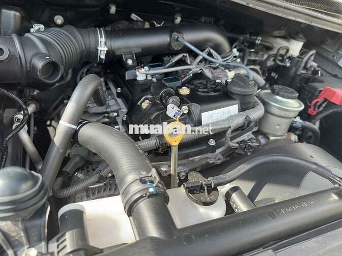 INNOVA 2.0G 2021 TỰ ĐỘNG , LƯỚT 3 VẠN MỚI 98%