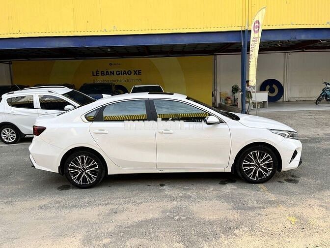 KIA K3 2.0 PREMIUM 2022 GIA ĐÌNH LƯỚT 1 CHỦ HT 70%