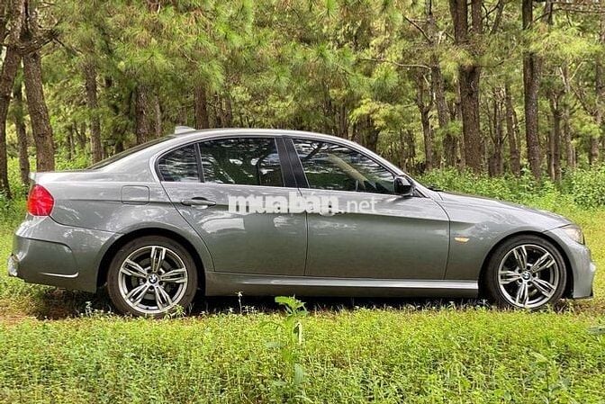 Connect Auto chào bán BMW 325i 2011