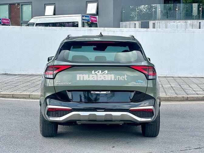 Kia Sportage 2023 Signature 1.6T AWD - 17000 km