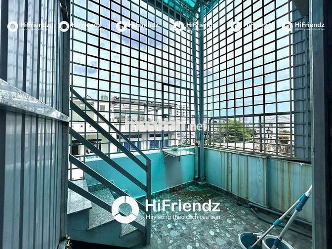 CHDV, phòng trọ gần Q5, full nội thất, có sân thượng rộng, DT 40m2