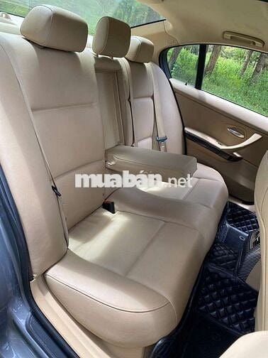 Connect Auto chào bán BMW 325i 2011