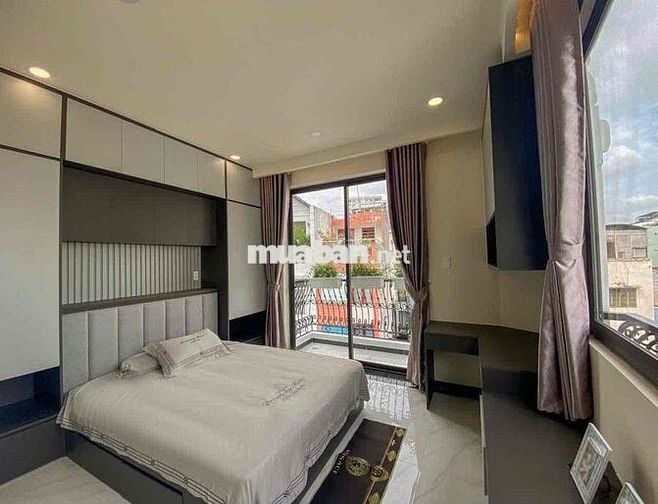 CHO THUÊ VILLA MINI 2 MẶT TIỀN HẺM NỘI THẤT 5 SAO