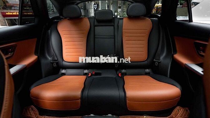 Mercedes Benz GLC300 4Matic 2023 - 28000 km