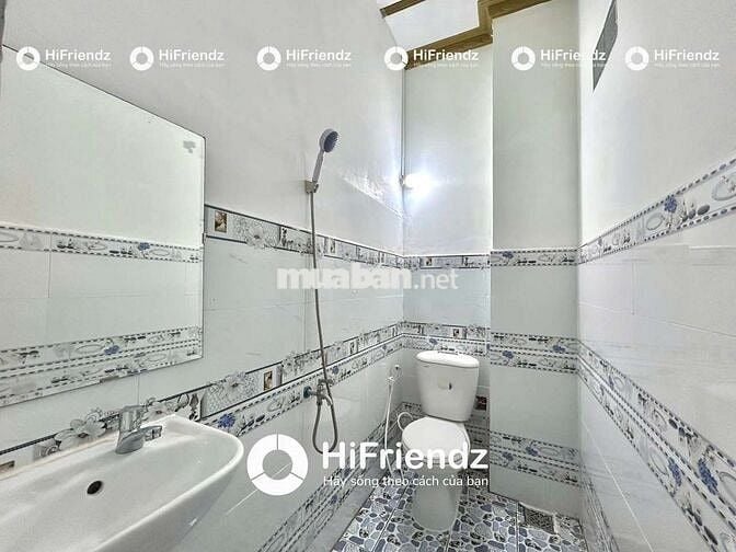 CHDV, phòng trọ gần Q5, full nội thất, có sân thượng rộng, DT 40m2