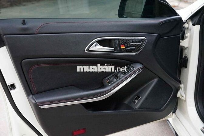 Mercedes CLA 45 AMG 2015- Có pô và đồ chơi, có đổi