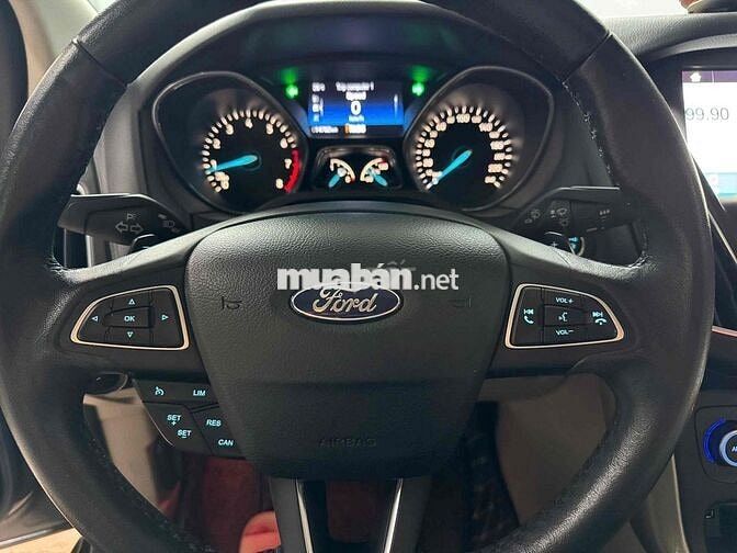Ford Focus 2018 1.5L Ecoboost Titanium - 14000 km