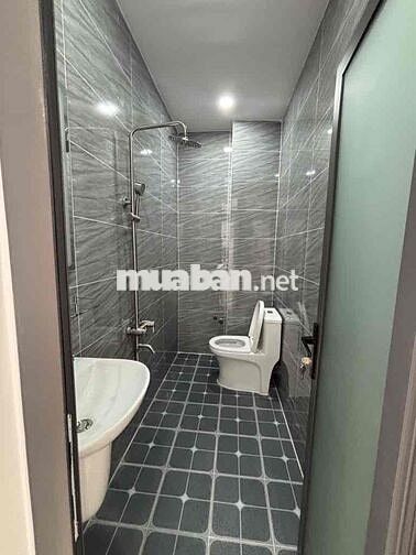 Nhà Đẹp 4 Tầng — Gần Hương Lộ 2 Sát 4 Quận Ngã tư 4 Xã ( 4m x 12m)