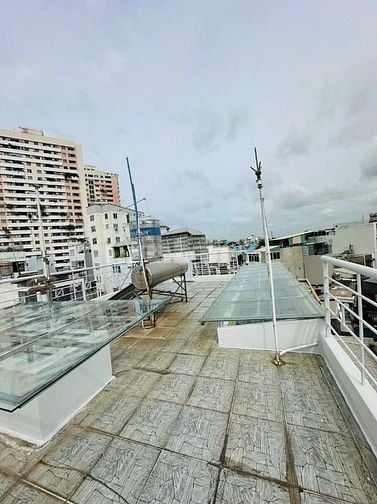 🚗 Nhà phố Quận 3 – Hẻm ô tô 6m – Ngang 5,25m hiếm có