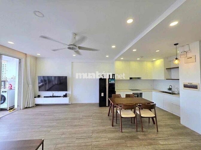 Cho thuê căn 2PN.2WC phòng khách rộng ở ngay y hình-Orchard Parkview