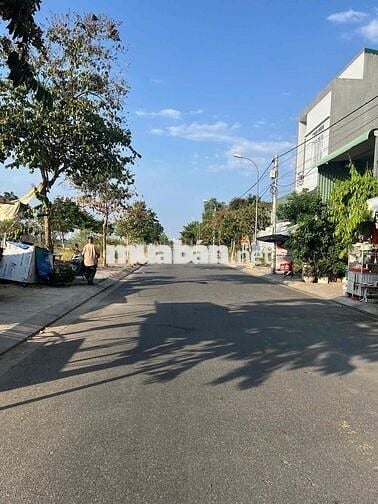 Bán Đất TĐC Hòn Rớ 2 Phía Sông Đường Nhựa Lớn Sổ Đỏ Riêng