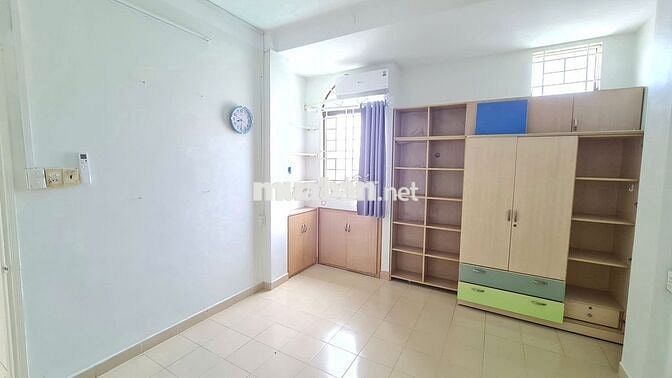 Chính chủ - Cho thuê CC Cây Mai, Q11 - 50m2