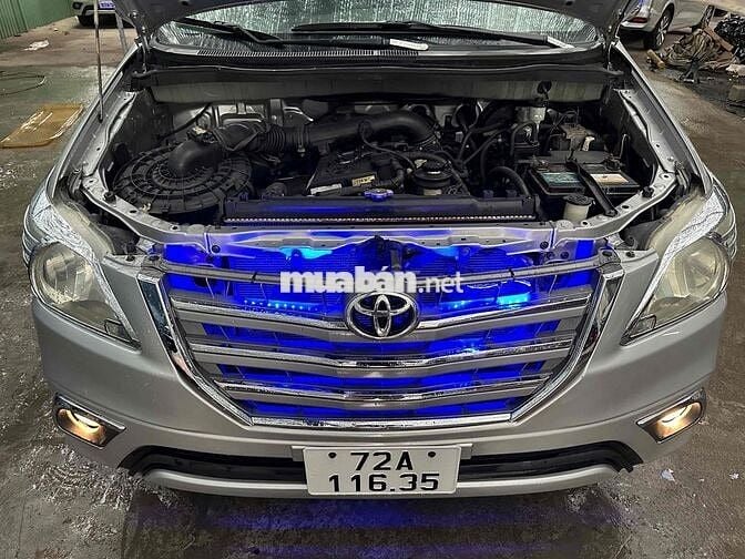 Toyota Innova 2014