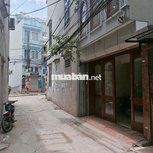 cho thuê nhà ở tiện làm văn phòng xe oto vào tận nhà