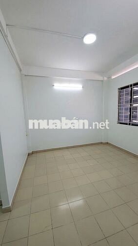 Chính chủ - Cho thuê CC Cây Mai, Q11 - 50m2