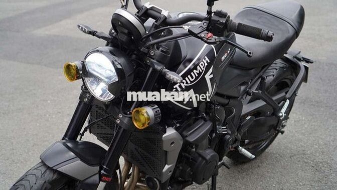 Triumph Trident 660cc - Matte Black - Biển SG