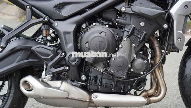Triumph Trident 660cc - Matte Black - Biển SG