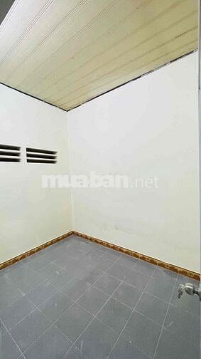 Chính chủ cho thuê nhà mặt tiền gần chợ Thủ Đức