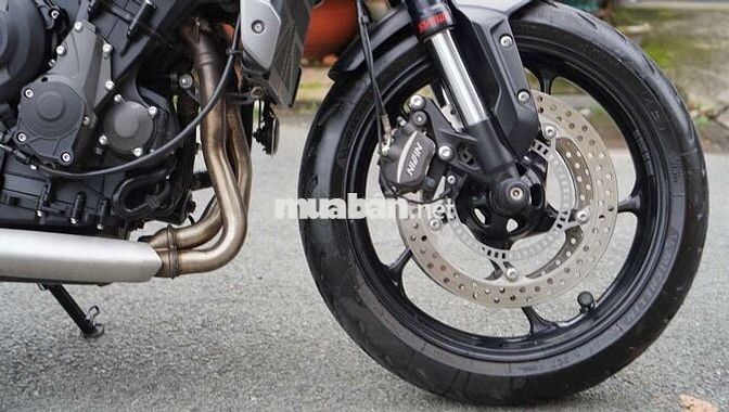 Triumph Trident 660cc - Matte Black - Biển SG