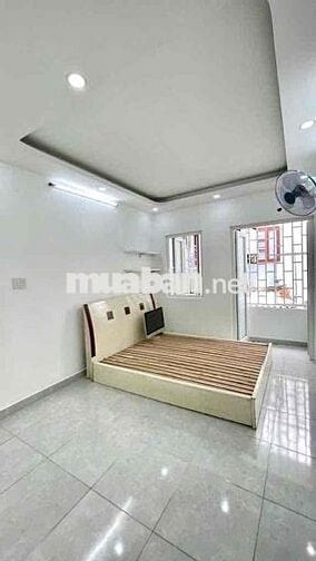 NHÀ NC 2TẦNG 2PN FULL NT TRUNG TÂM Q1 phù hợp gđ ở, sv ghép KDOL Rấtok