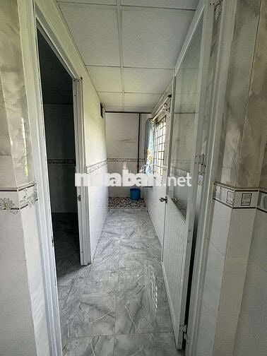 Nhà 1 trệt 1 lửng đường liên ấp 123 vlb bình chánh