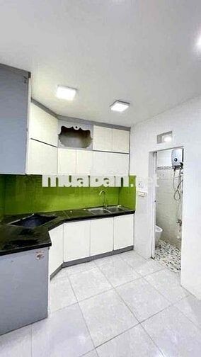 NHÀ NC 2TẦNG 2PN FULL NT TRUNG TÂM Q1 phù hợp gđ ở, sv ghép KDOL Rấtok