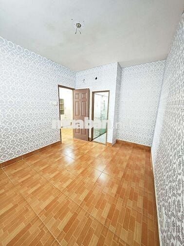 CHUNG CƯ 75M2 - 2PN , 2WC -  CÓ HẦM XE, THANG MÁY, BẢO VỆ - GIÁ QUÁ RẺ