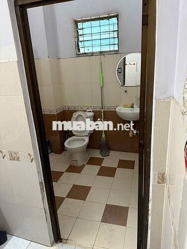 Cho thuê 1 nữ phòng sạch sẽ an ninh trung tâm