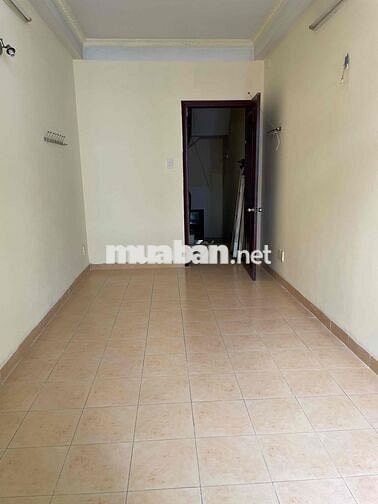 Phòng 453 Lê Văn Sỹ, P.12, Q.3 (26m2)