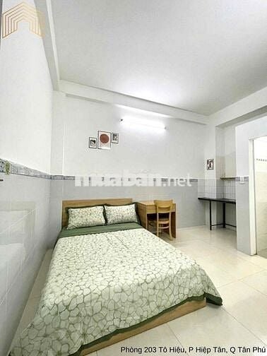 🏡🏡🏠 BÊN EM TRỐNG SẴN CĂN HỘ CỬA SỔ TRỜI CỰC THOÁNG GIỮA VHU VÀ HUIT