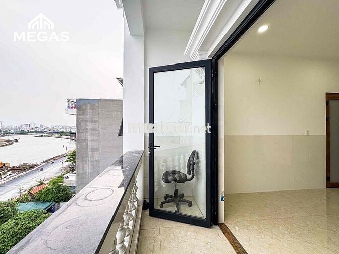 Trống Sẵn Studio Nội Thất Cơ Bản Ban Công Thoáng Ngay Nguyễn Thái Sơn