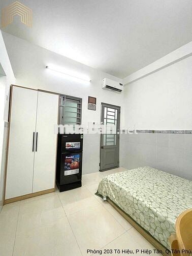 🏡🏡🏠 BÊN EM TRỐNG SẴN CĂN HỘ CỬA SỔ TRỜI CỰC THOÁNG GIỮA VHU VÀ HUIT