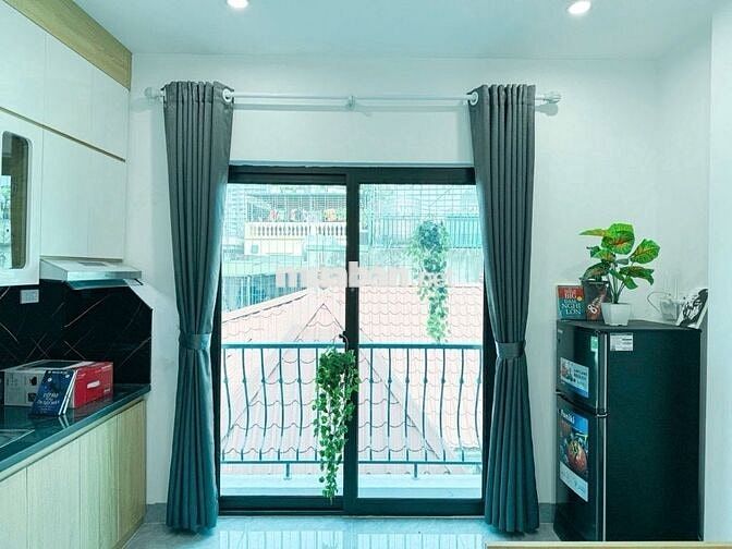 CHDV MỚI - QUAN HOA - GẦN PHỐ, THANG MÁY -18 Phòng - Dòng tiền 90TR/Th