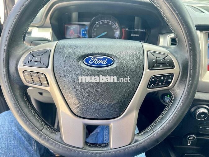 Ford Everest 2019 Trend 2.0L  AT 4x2 - 72000 km