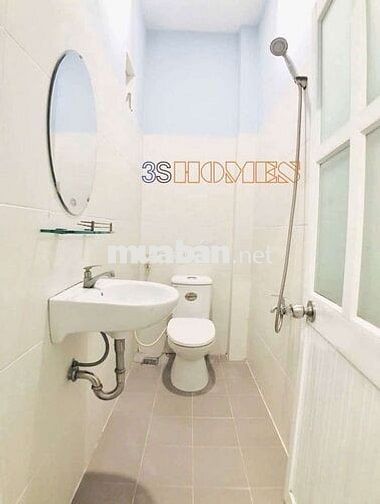 Cho Thuê Phòng 1PN Tách Bếp 32m2 - Có Ban Công _ Gần Ngã Tư Hàng Xanh