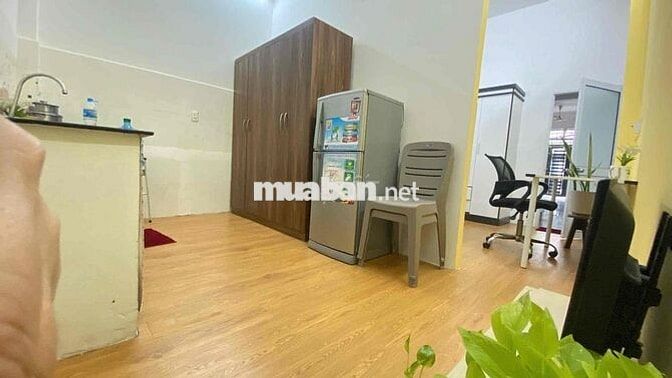 HOT CĂN HỘ DỊCH VỤ FULL NỘI THẤT GẦN ĐẦM SEN DH VĂN HIẾN