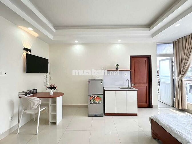 KHAI TRƯƠNG 14 PHÒNG THANG MÁY BANCOL CỬA SỔ NGAY SÂN BAY TÂN SƠN NHẤT