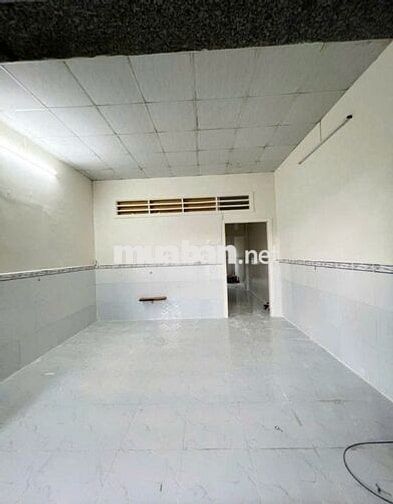 Bán gấp căn nhà đang cho thuê 4 triệu/ tháng ngay Thới Tam Thôn 770Tr