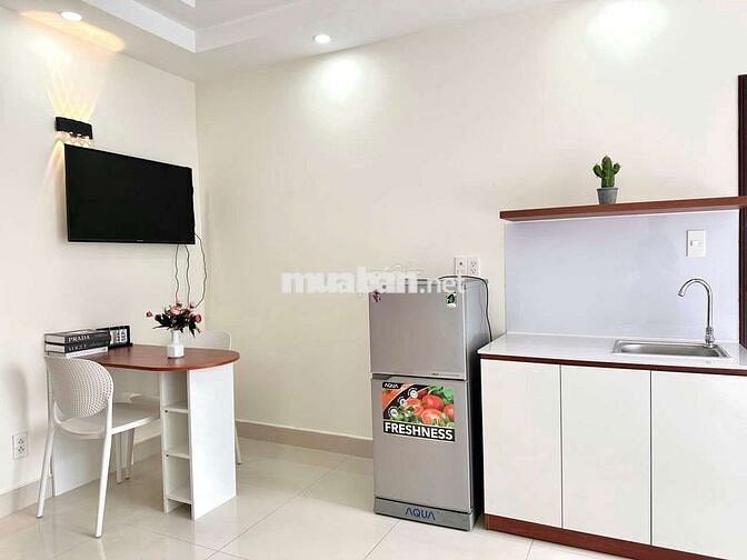 KHAI TRƯƠNG 14 PHÒNG THANG MÁY BANCOL CỬA SỔ NGAY SÂN BAY TÂN SƠN NHẤT