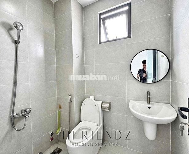 HOT CĂN HÔN DỊCH VỤ FULL NỘI THẤT GẦN ĐẦM SEN ĐH VĂN HIẾN