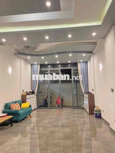 Cho thuê nhà fun nội thất xịn xò trung tâm Phường Chánh Nghĩa
