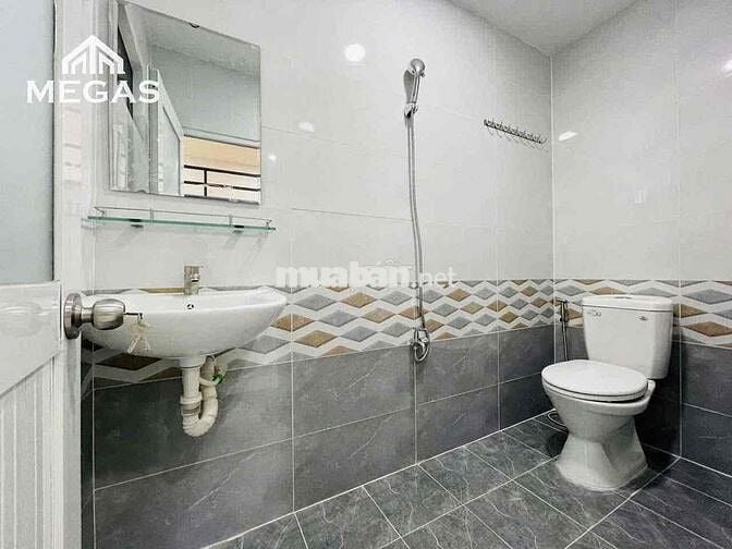 Duplex Ưu Tiên Sinh Viên, Điện Nước Siêu Rẻ, Sát Trường ĐH Luật