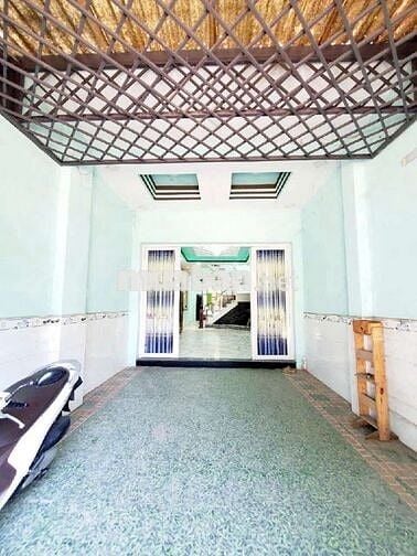 Cho thuê nhà đối diện bệnh viện Bình Tân tổng 160m2