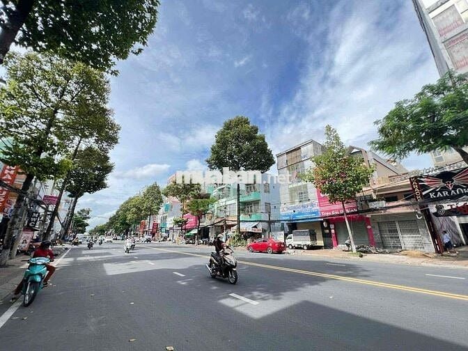 Cho thuê mặt tiền đường Trần Hưng Đạo gần bệnh viện Tim Mạch Cần Thơ