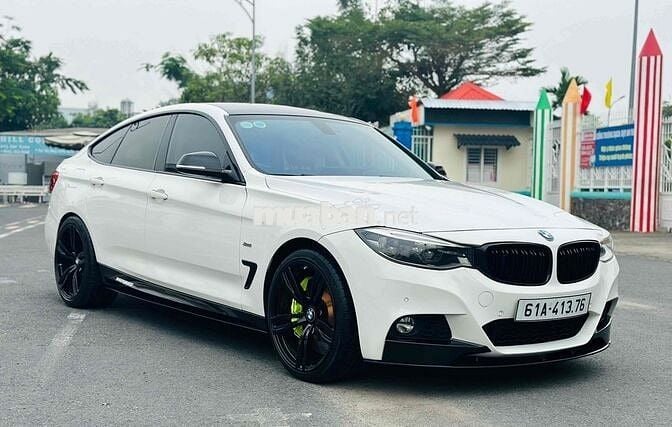 BMW 3 Series 2016 320i GT - 700000 km