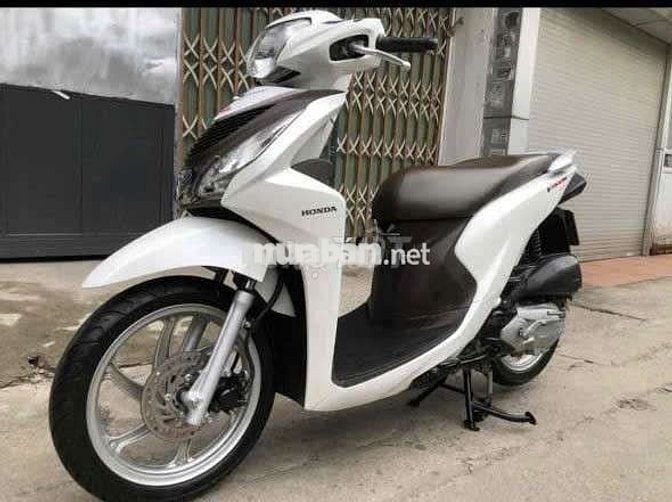 Cần bán xe may HONDA VISON đời 2016