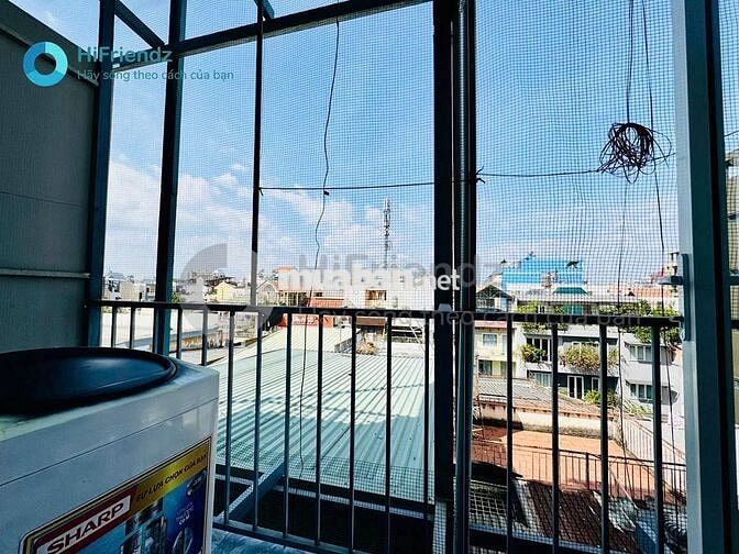 TRỐNG SẴN DUPLEX BAN CÔNG FULL NT, MÁY GIẶT RIÊNG, THANG MÁY GẦN VLU